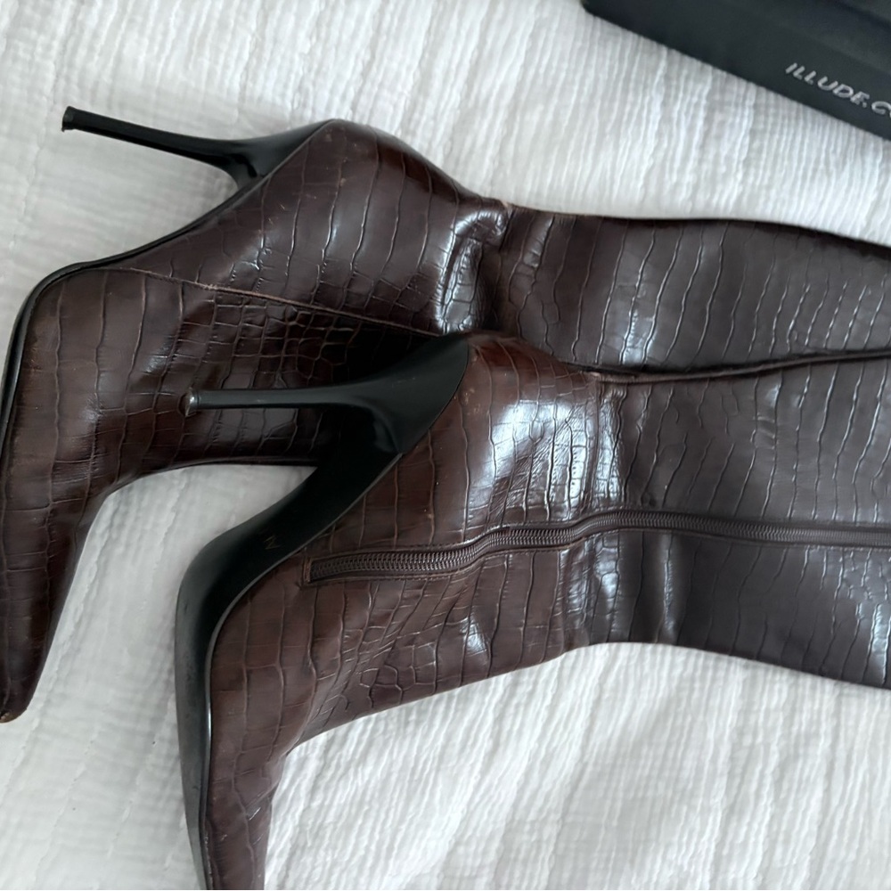 Aldo Dark Brown Croc-Embossed Heeled Boots